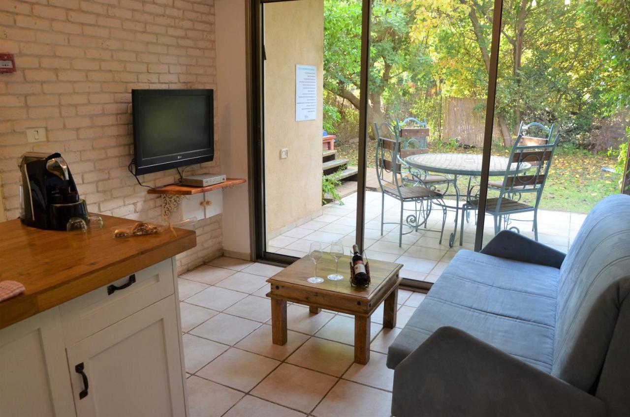 Vitrage Holiday Village And Spa Beit Hillel Exterior foto